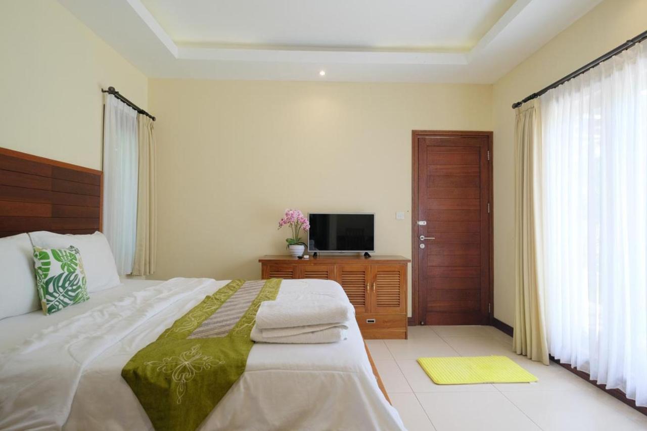 Dinar Hills Ungasan Hotel Exterior foto