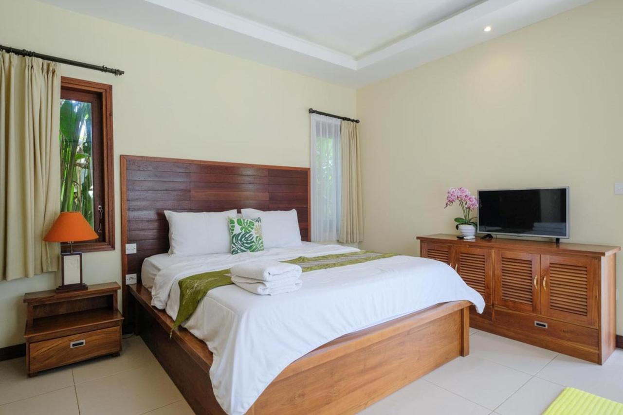 Dinar Hills Ungasan Hotel Exterior foto